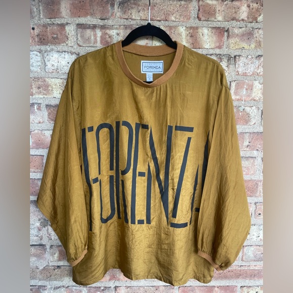 Forenza Tops - Vintage Forenza Silk Screen Print Blouse🖤